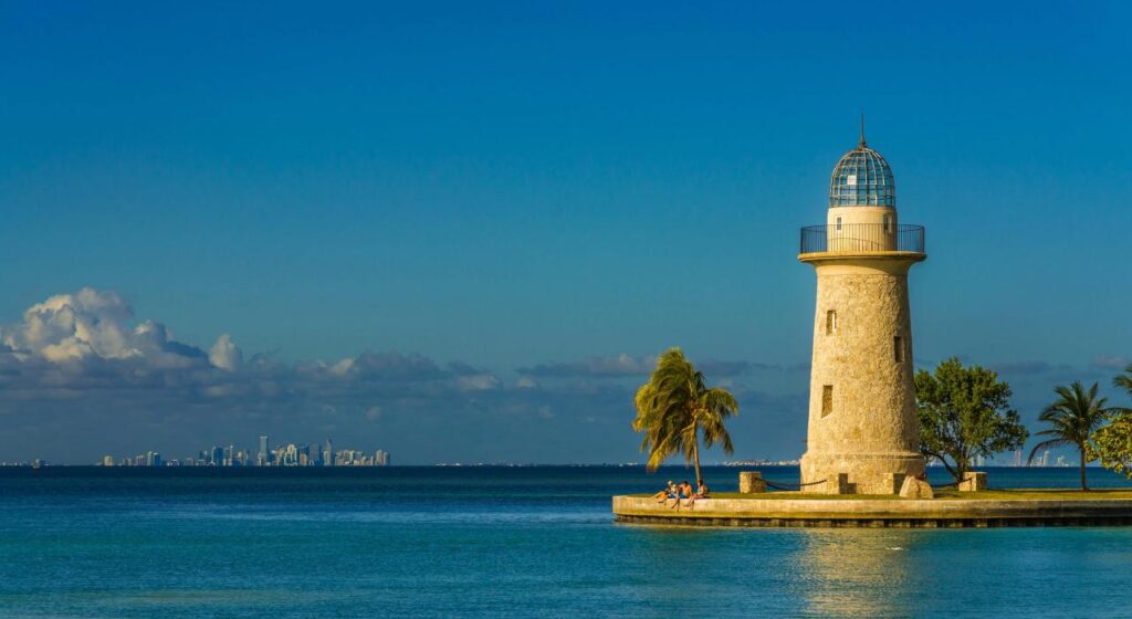 The Best Quiet Neighborhoods in North Miami to Move To (With Reliable Movers)